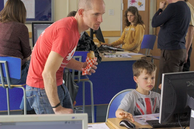 Mike Trebilcock interfacing with the Cornish programmer's fuel of choice (a pasty)